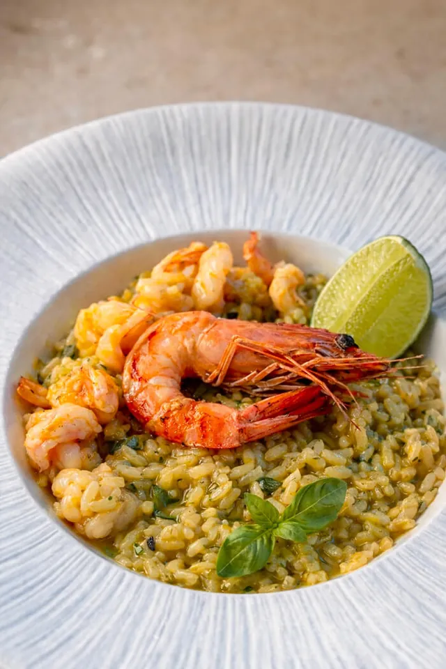 Risotto cu creveți și pesto